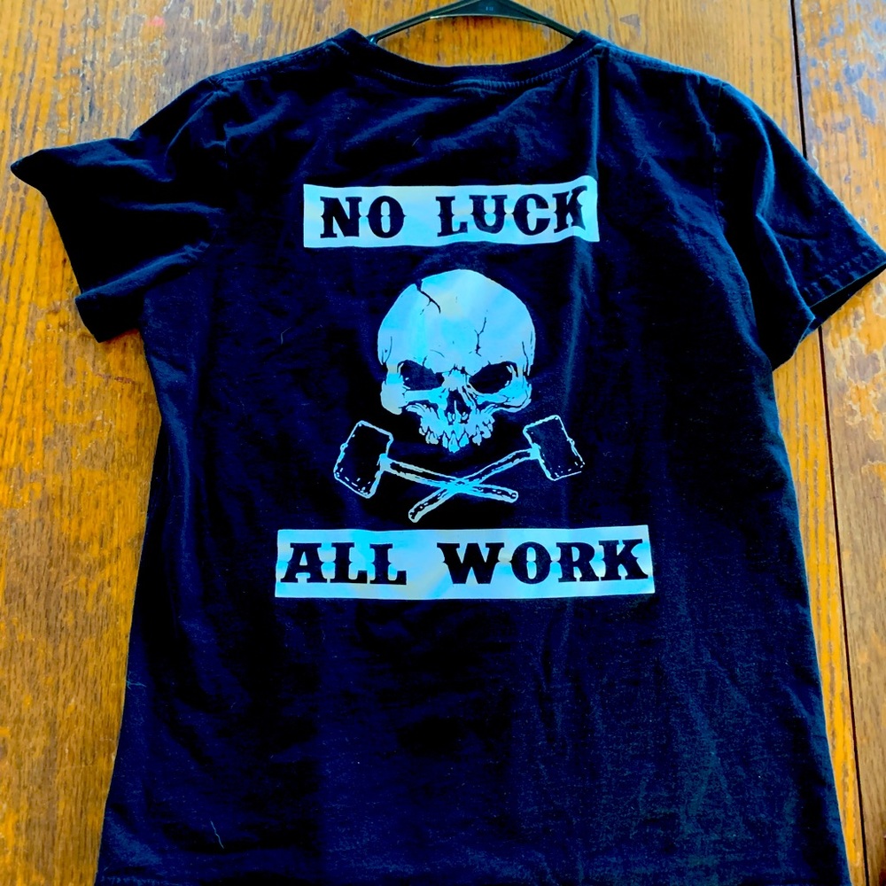 Womens Graphic Tee. Large